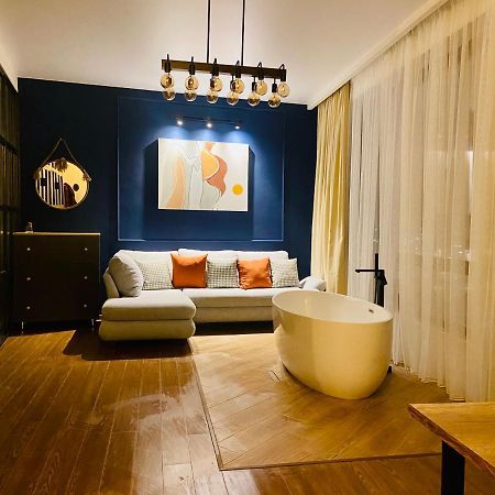 Luxury Apartment In Old Tbilisi With Terrace Exterior foto