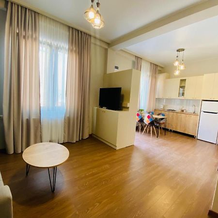 Luxury Apartment In Old Tbilisi With Terrace Exterior foto