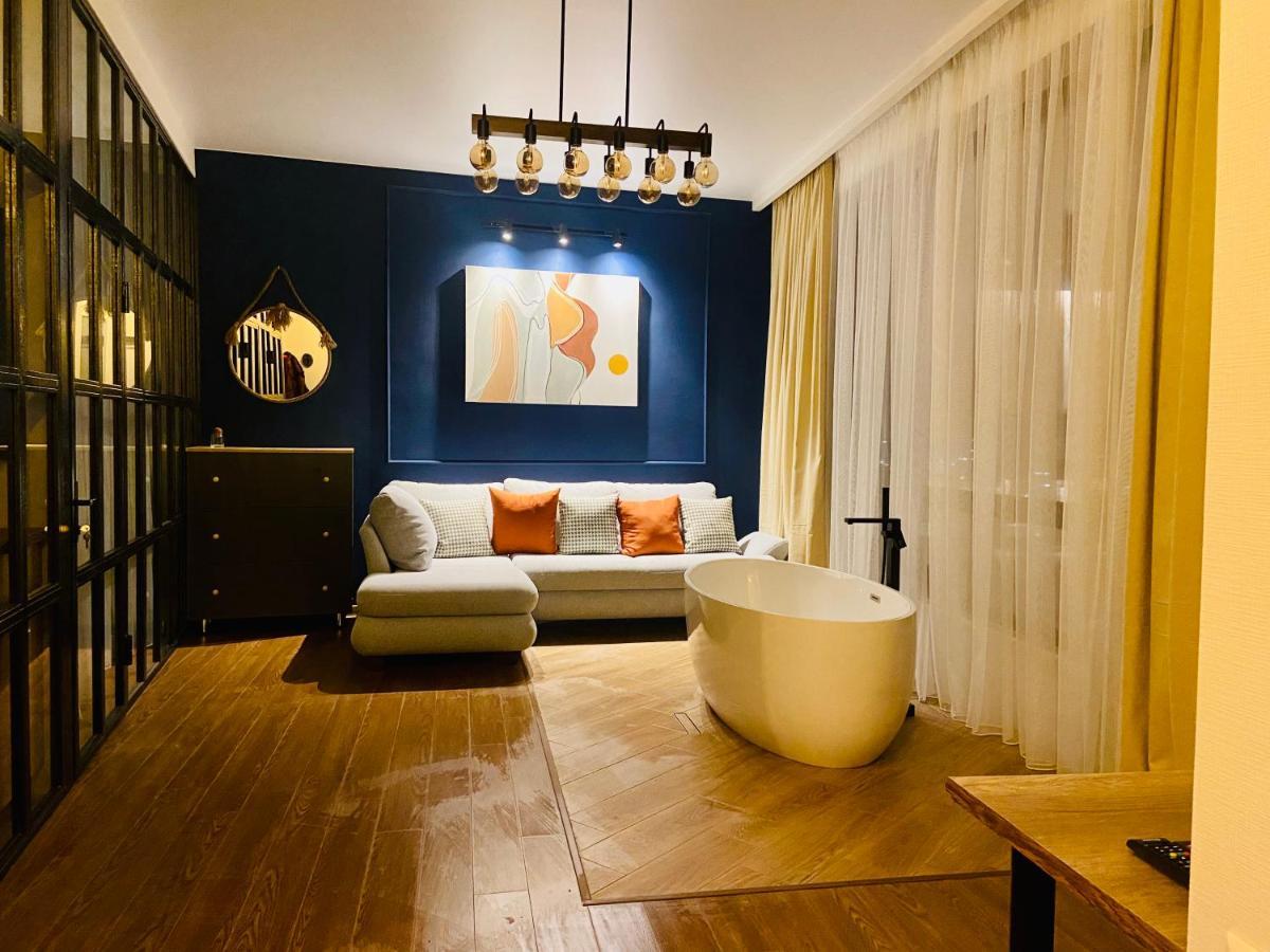 Luxury Apartment In Old Tbilisi With Terrace Exterior foto