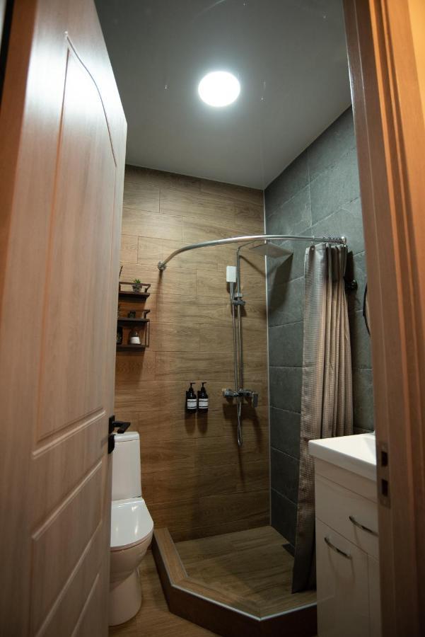 Luxury Apartment In Old Tbilisi With Terrace Exterior foto