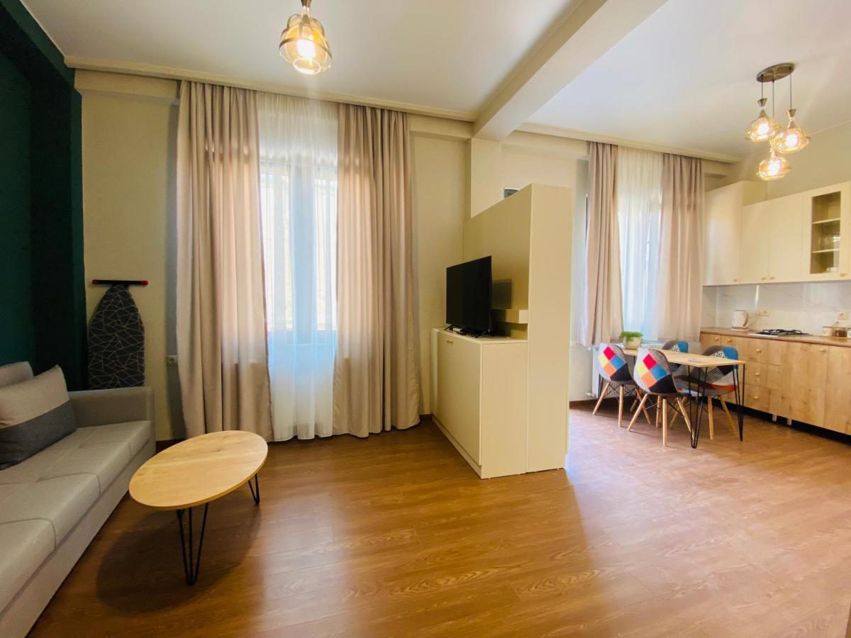 Luxury Apartment In Old Tbilisi With Terrace Exterior foto